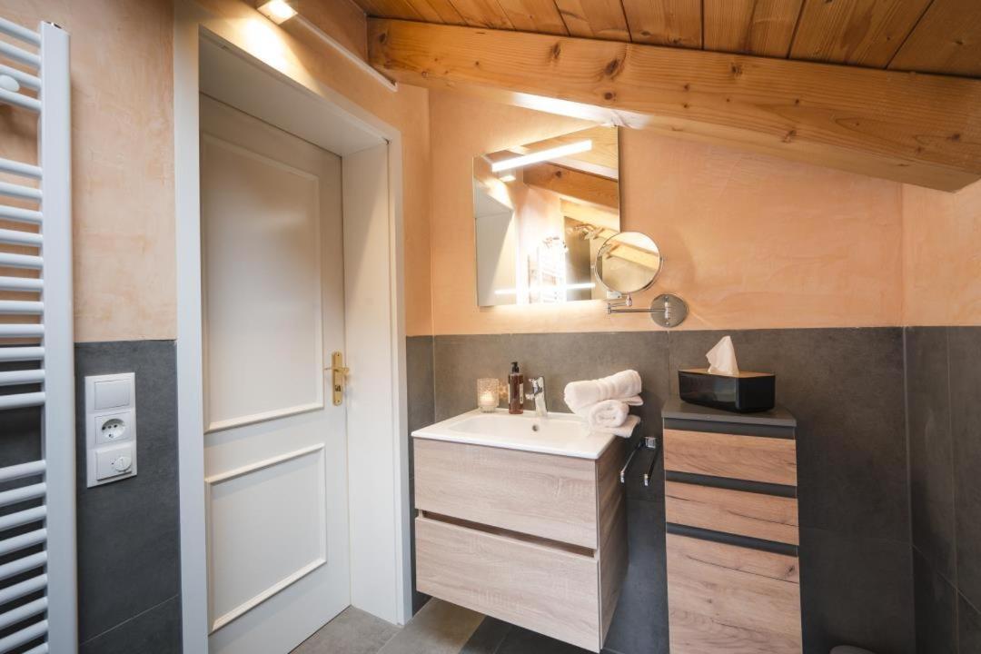 Ferienhaus Die 12 Mit 4 Schlafzimmern In Garmisch Dış mekan fotoğraf
